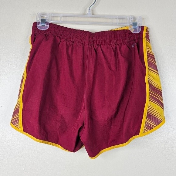 Nike Iowa state university shorts size medium - Picture 2 of 5